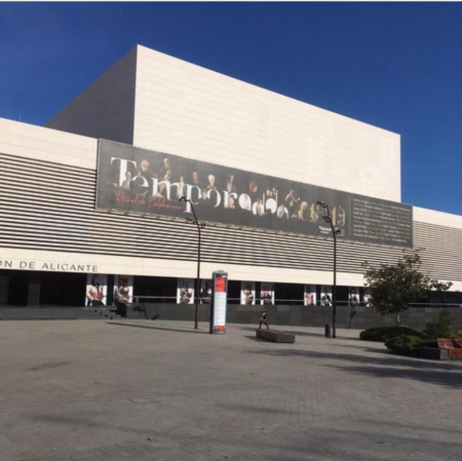 Estudio B Cerca De La Plaza De Toros Αλικάντε Εξωτερικό φωτογραφία